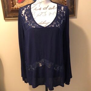 💙 L Love Navy Lace crinkly fabric long bell sleeve Top